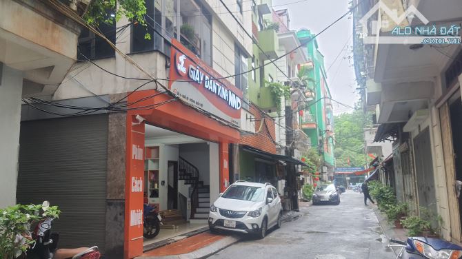 Nhà đẹp phố Hoàng Quốc Việt - khu phân lô quân đội - lô góc - 6 tầng - MT 7,7m , 13.8 tỷ.