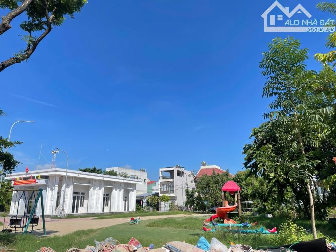 Bán đất Mt đường Quán Khái 7 đd công viên, Hoà Hải, Ngũ Hành Sơn, ngay phố Chợ Non Nước.