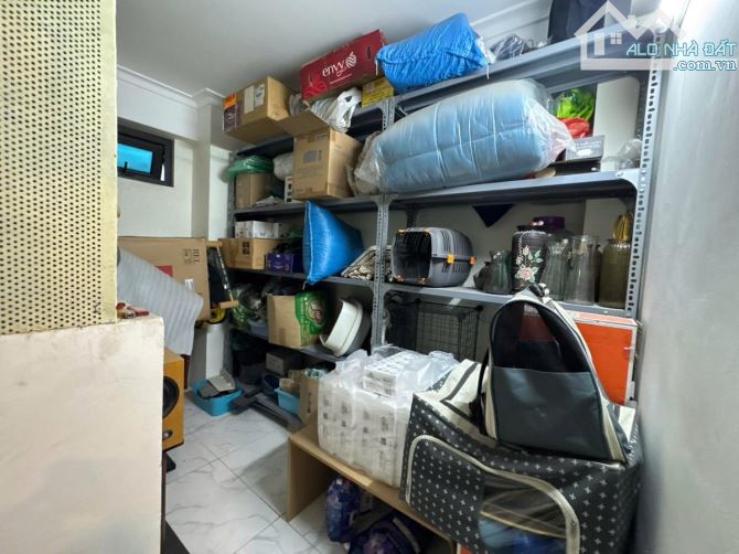 Tây Sơn 6 tầng thang máy sát đại học Công Đoàn 44m giá 15.5 tỷ nhà đẹp