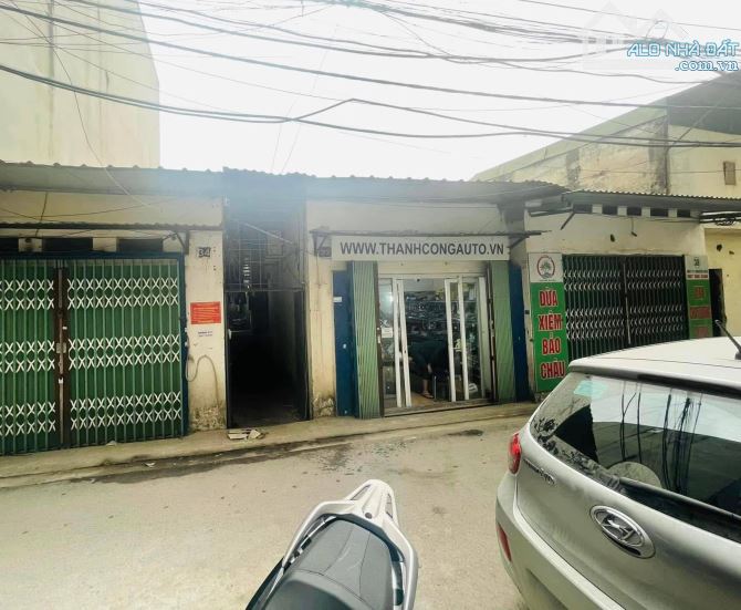 Bán đất Nguyễn Xiển quận Thanh Xuân 143m2 MT8.4m Ô Tô Tránh,View Hồ Xây Toà Nhà Cực Đẹp