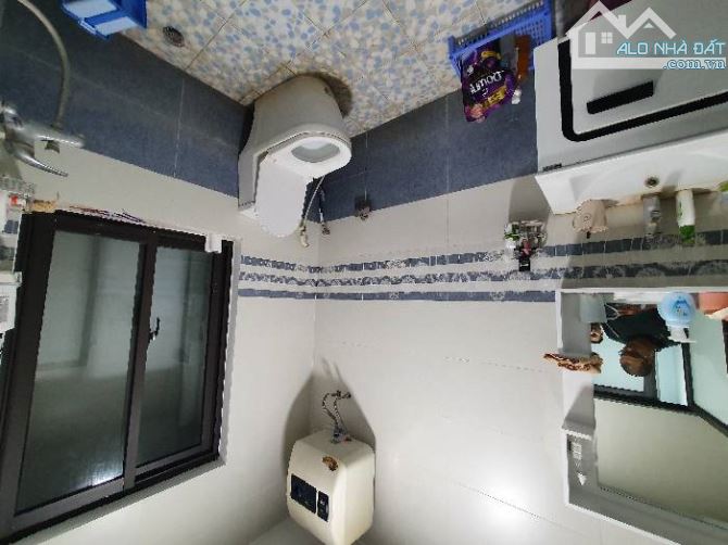 Bán nhà riêng Hoàng Mai 33m 5 tầng gần ô tô tránh chỉ hơn 5 tỷ