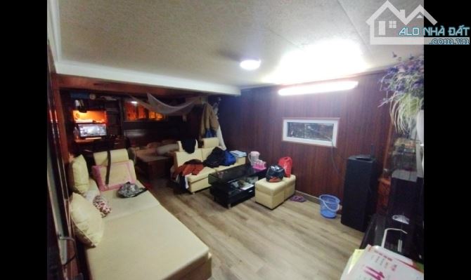 Nhà rẻ ngõ nông, gần TTTM, tiện ích bạt ngàn