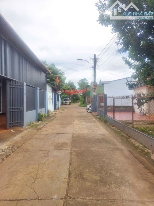 CẦN BÁN LÔ ĐẤT NGAY TRƯỜNG MẦM NON TÂN AN