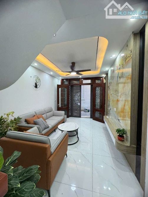 🏠 9 tỷ - Mỹ Đình - Nam Từ Liêm - 37m2 - 5 tầng - 6 ngủ