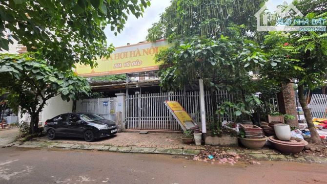 Ngõ 3 ô tô tránh cực đẹp Lạc Long Quân 230m2, mặt tiền 12m, 84 tỷ tương lai rạng ngời