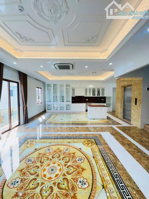 BÁN TÒA NHÀ PHÂN LÔ – Ô TÔ TRÁNH – VỈA HÈ RỘNG – KINH DOANH ĐỈNH – FULL NỘI THẤT_62m²x7T_M