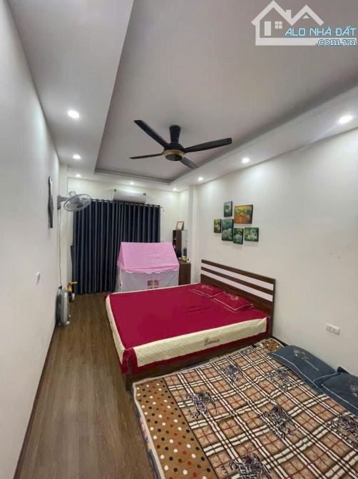 NHÀ HIẾM  BÙI XƯƠNG TRẠCH THANH XUÂN