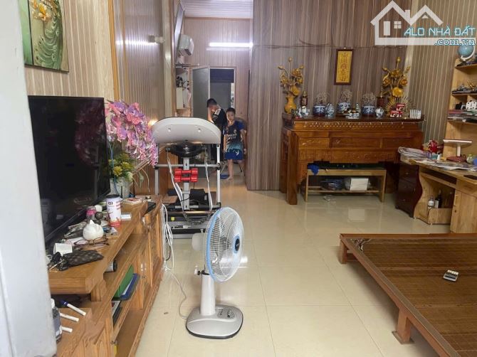 🏡 NHÀ CAM LỘ 78 mét về ở ngay – Ô TÔ ĐỖ CỬA – Chỉ 2.3 TỶ