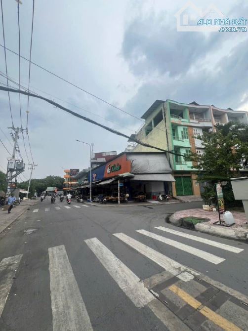 Bán Nhà 1 Lầu SHR Khu Ẩm Thực Bông Sao – Cách MT Bông Sao 1 Căn – Giá 2,85 Tỷ