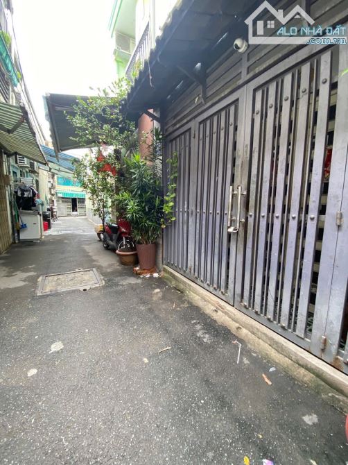 Nhà Phạm Văn Chiêu, Gò Vấp, 4m x 10m, 2 tầng hẻm thông, 4 tỷ nhỉnh
