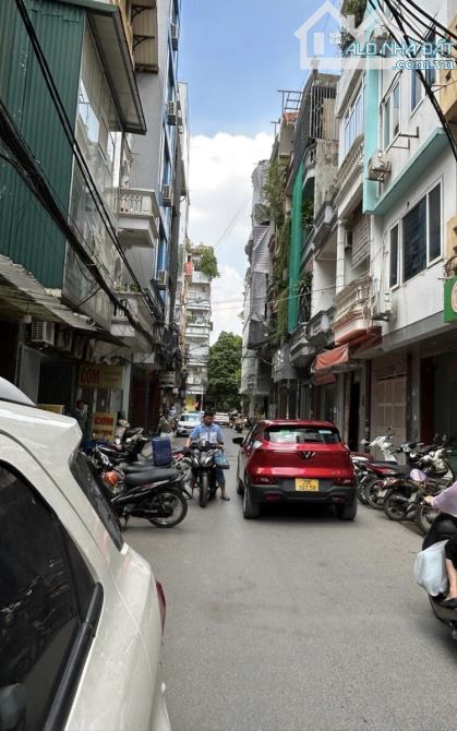 Bán nhà Nguyễn Xiển, 58m2, 2 ô tô tránh, có vỉa hè. Vừa ở vừa kinh doanh cực đỉnh