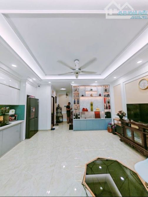Hàng xóm Trần Đại Nghĩa- Dân xây, ba gác đỗ- 37m- 7 tỷ nhỏ