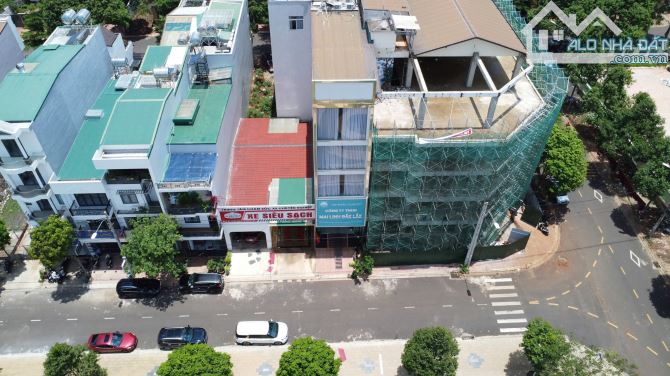[25tr] Cho thuê toà nhà 5 tầng view hoa viên đường Phan Đăng Lưu.