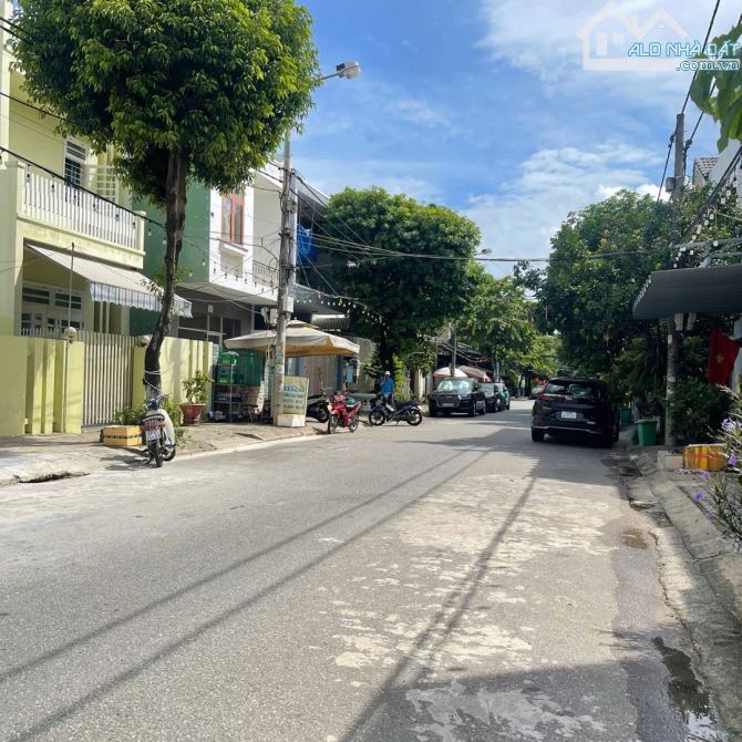 SIÊU PHẨM NHÀ 4 TẦNG PHAN VĂN TRỊ, KHUÊ TRUNG, CẨM LỆ, ĐÀ NẴNG, S100M2 NGANG 5,5M, CHỈ 7,X
