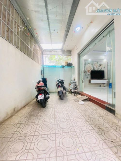 Nhà 3 tầng An Đồng, An Dương, Hải Phòng ô tô để cả ngày giá 2,35 tỷ
