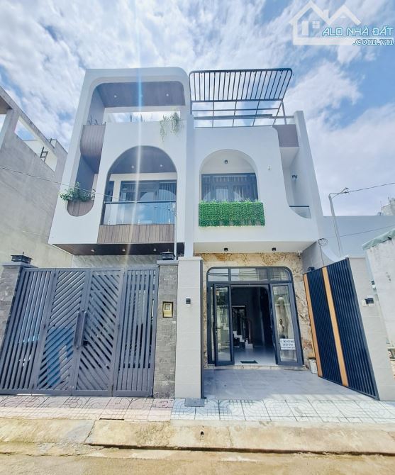 🏠 NHÀ 4 TẦNG MỚI – TRƯỜNG THẠNH, TP. THỦ ĐỨC – GIÁ CHỈ 4.85 TỶ
