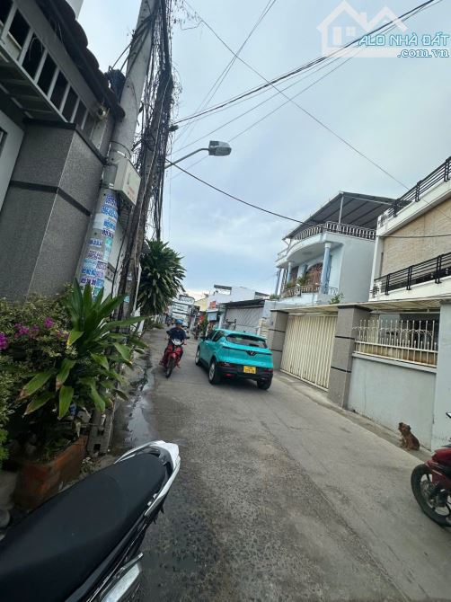 Chuyển Nhượng Nhà 4 Tầng mt Đường Liên Hoa - Nha Trang  -dtich: 48m2 , hoàn công 144m2í
