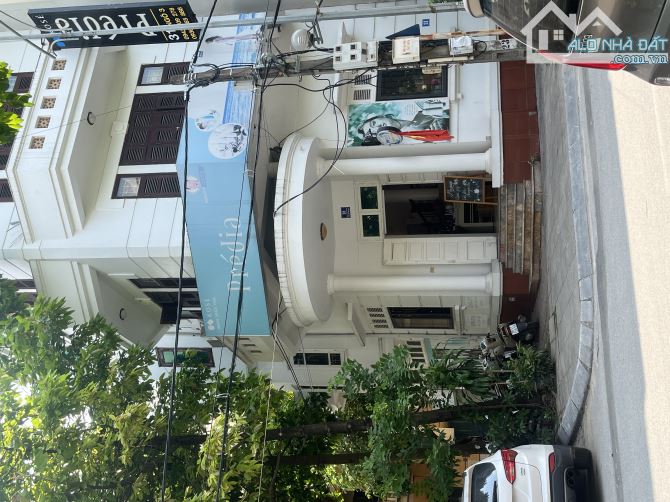 NGUYỄN HOÀNG TÔN - TÂY HỒ 60m 5 TẦNG MT 4M NHÀ KINH DOANH Ỏ HOẶC ĐẦU TƯ