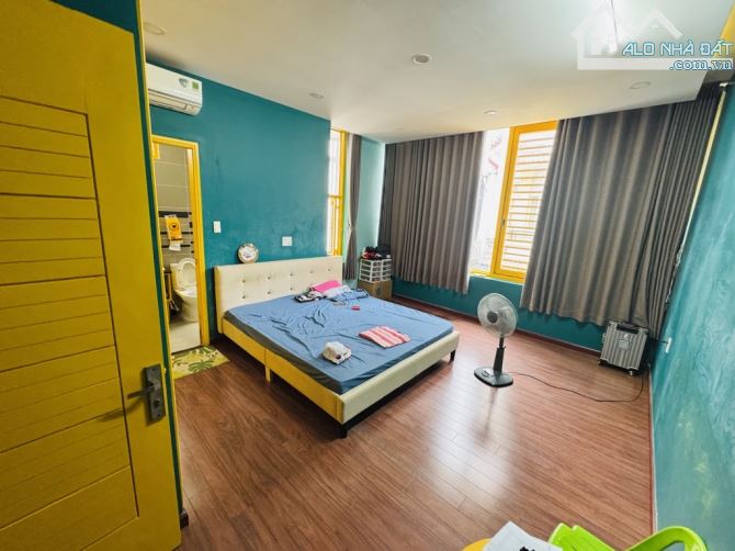 LÔ GÓC 4 TẦNG NGANG BỀ THẾ HƠN 6M - NHÀ ĐẸP NỘI ĐẲNG CẤP - KHU PHÂN LÔ VƯỜN LÀI.