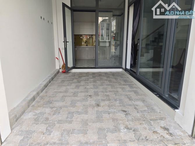 Căn nhà Thuê Full nội thất - 3pn Mai Hắc Đế