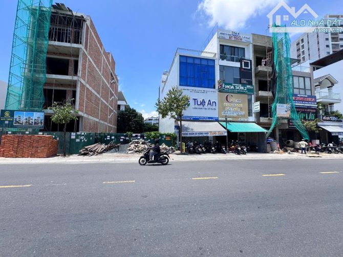 Lô rẻ nhất thị trường đường số 4 KĐT Hà Quang 1  Diện tích : 95m2 ngang 5m  Hướng : Tây Na