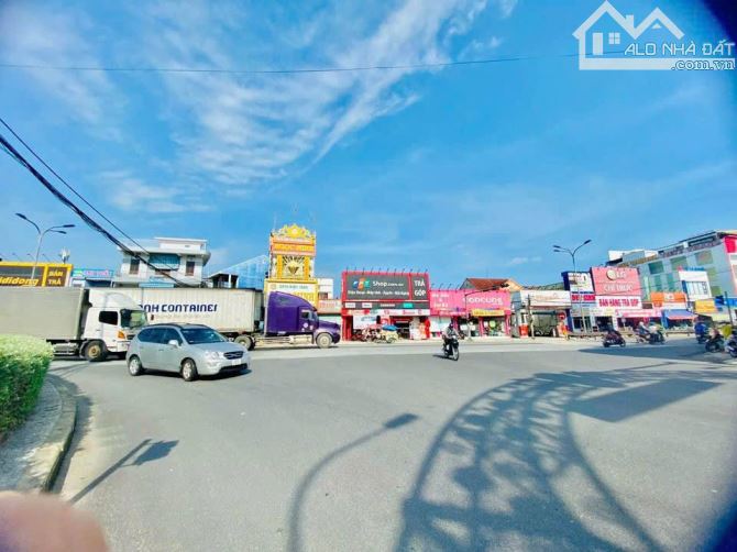 Bán lô đất cận sông gần Ngã 3 Nam Phước (QL1A) chi 7xx (nhỏ)