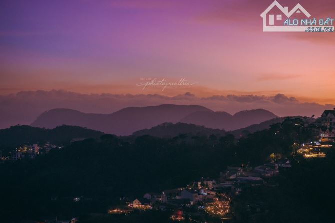 Đất mặt tiền Lê Văn Tám 1193m2 view thung lũng rừng thông săn mây GPXD 8 tầng