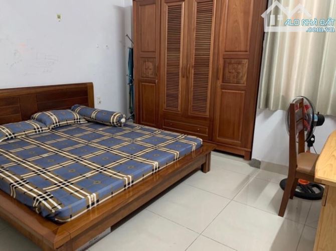 Bán nhà hẻm Chuyên Dùng 9 P Phú Mỹ Quận 7. 62m2