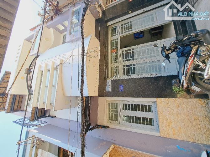 💥 🔥LÒ GỐM QUẬN 6 - SÁT VIEW SÔNG THOÁNG MÁT - 6.5m x14.5 - 4 TẦNG - 2 MẶT HẺM Ô TÔ