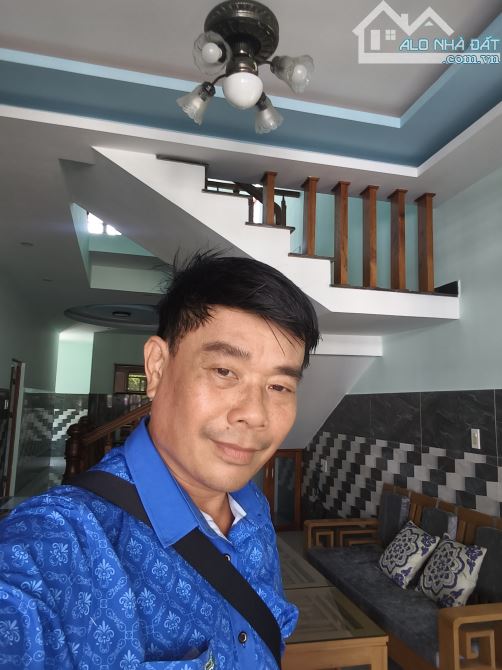 BÁN GẤP CĂN NHÀ DẠNG BIỆT THỰ – GẦN TRUNG TÂM HỘI AN 🏡  📍 Vị trí: Đường Nguyễn Tất