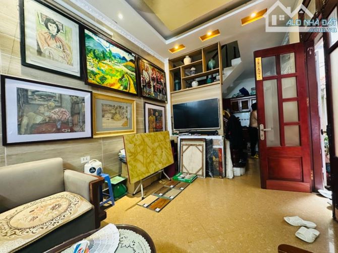 (Chỉ 164tr/m2) BÁN NHÀ PHỐ TÂY SƠN - ĐỐNG ĐA, DÂN XÂY CHẮC CHẮN, 50M, 5T, MT 9M, 8.2 TỶ