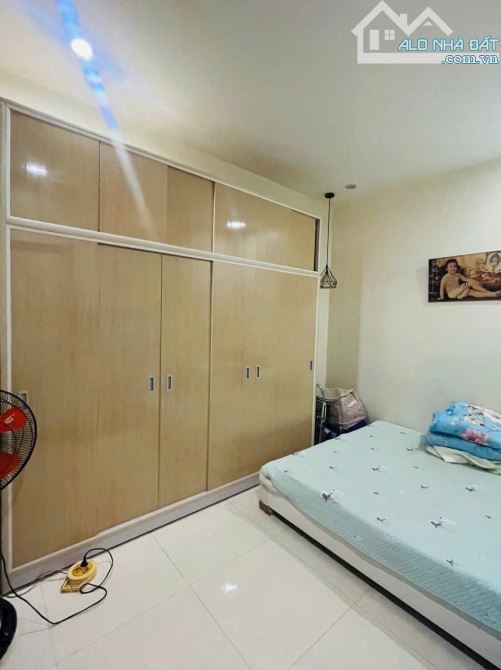 CHO THUÊ NHÀ NGUYÊN CĂN 3 TẦNG - MẶT TIỀN BÙI XUÂN PHÁI - THỦY DƯƠNG - HUẾ