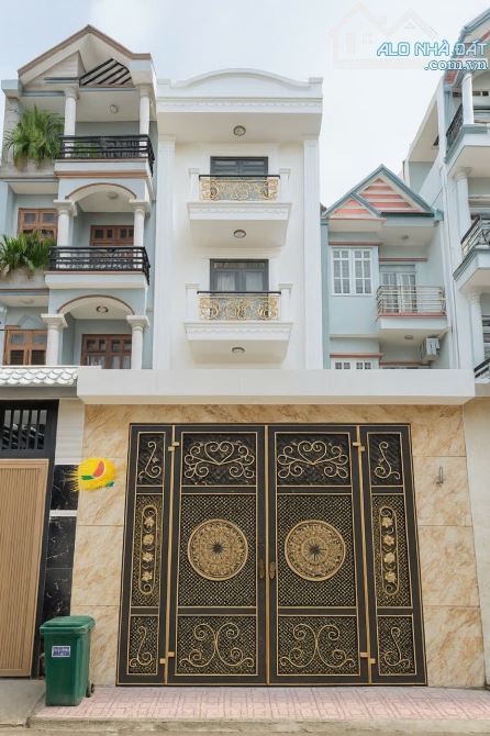 Căn hộ dịch vụ, hẻm xe tải, Nguyễn Ảnh Thủ, quận 12, 4x20m, nhỉnh 7 tỉ