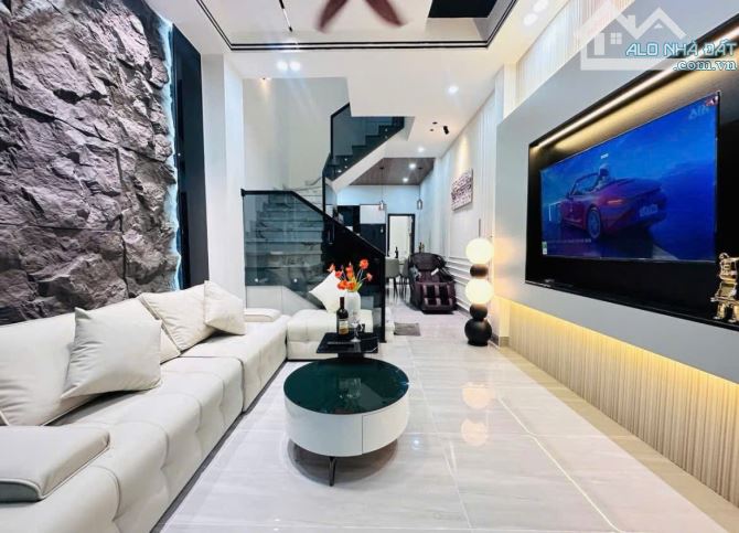 👋 NHÀ 3 TẦNG KIỆT Ô TÔ NGUYỄN THÀNH HÃN - HÒA THUẬN TÂY - TRUNG TÂM HẢI CHÂU