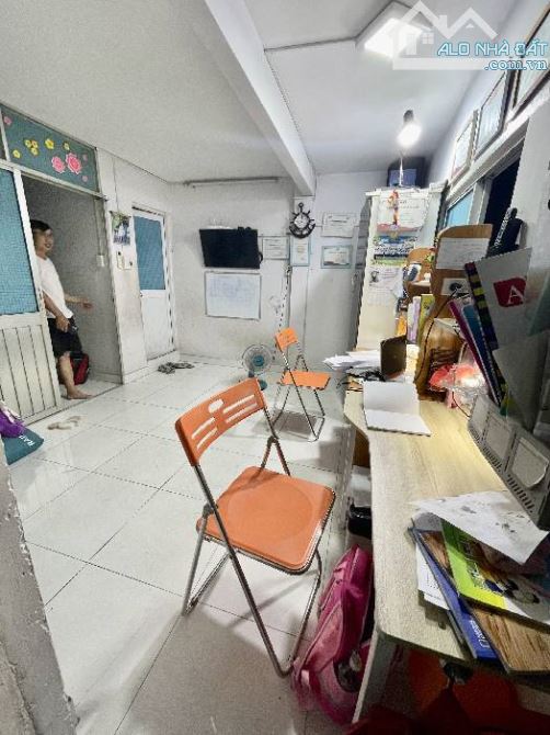 Bán nhà hẻm 257 Nguyễn Thị Thập P Tân Phú Quận 7. 19m2