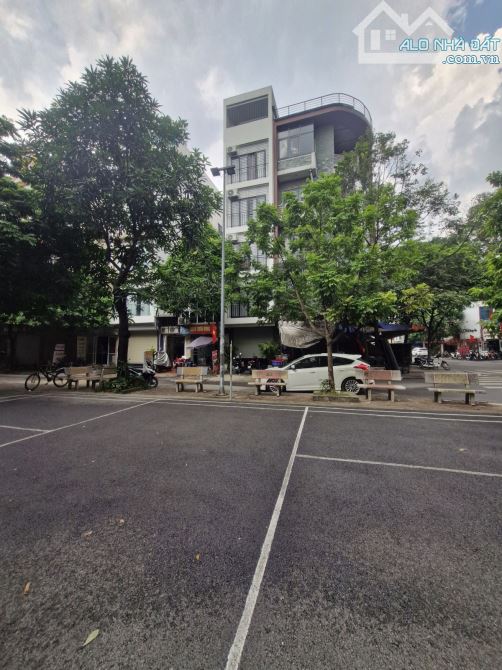 ✅ BÁN NHÀ VĂN LA 35M² X 6T MT 3,6M GIÁ 14,9 TỶ