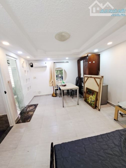 BÁN NHÀ Q1 - NGAY CITY GARDEN NGÔ TẤT TỐ P.19 BÌNH THẠNH - 61M2, 4 TẦNG - 6PN, CHỈ 10.7 TỶ