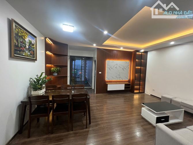 Bán gấp căn chung cư 3PN 103M ở tòa the pride Hải Phát – La Khê- Hà Đông, giá 6.4 tỷ