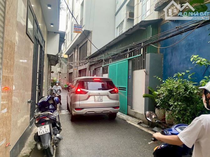 Bán nhà Việt Hưng - 44m2 - 6 tầng thang máy - lô góc - Gara ô tô  tầm giá 9 tỷ