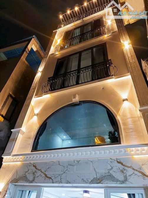 CÔ LAN VỠ HỤI BÁN NHANH NHÀ NGUYỄN MINH HOÀNG,TÂN BÌNH .GIÁ 4TỶ470/80m2.SỔ SẴN.