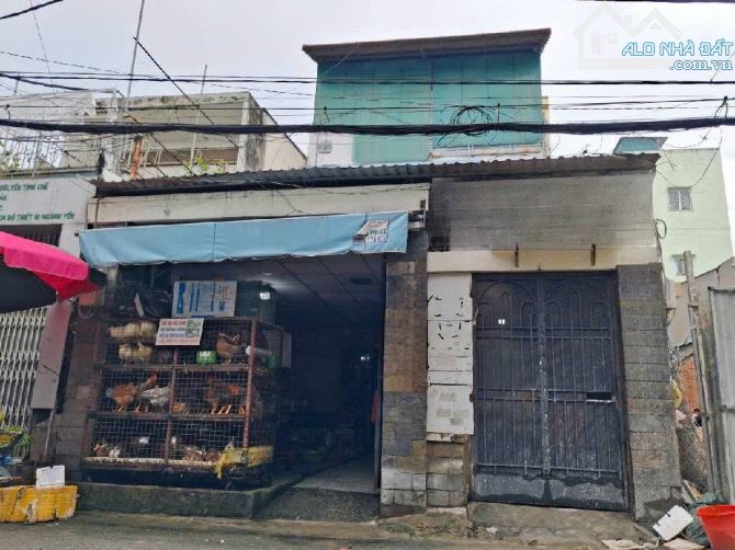 Mặt tiền đường nhánh Phạm Văn Chiêu P9, ngang 6.6m X 25m, 3 tầng, 11pn cho thuê 23tr tháng