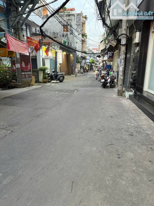 MẶT TIỀN HẺM KINH DOANH XE TẢI TRÁNH - PHAN ĐÌNH PHÙNG, GIÁP PHAN XÍCH LONG , P1, PN