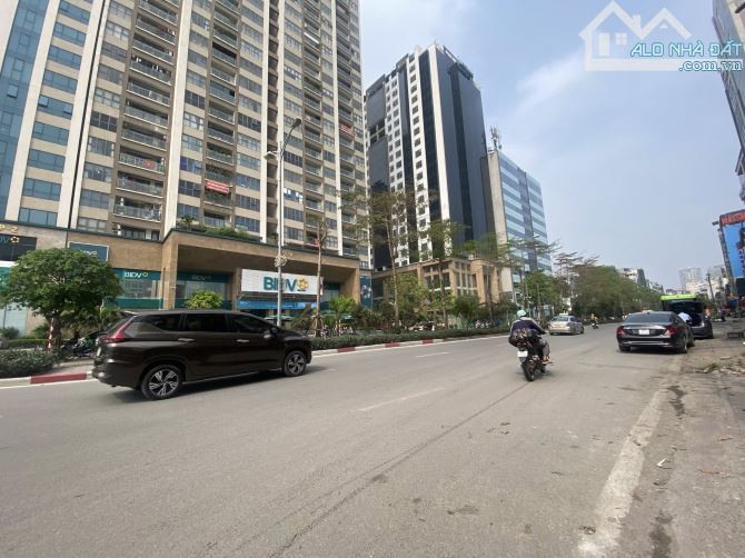 Chính chủ cần bán nhà Nguyễn Hoàng Hồ Tùng Mậu 3 ôtô tránh, 71m2 mặt tiền 4,6m giá 18,5 tỉ - 4