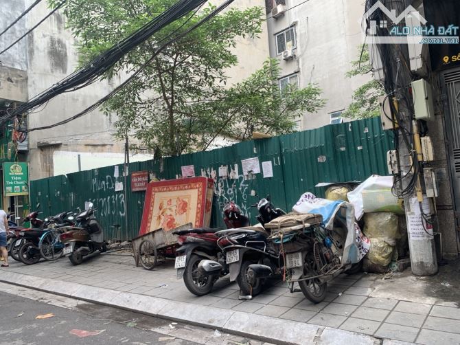 Bán gấp 58m² đất phố Trung Kính đôi, 2 thoáng, phân lô ô tô tránh, giá 21 tỷ, tặng GPXD.