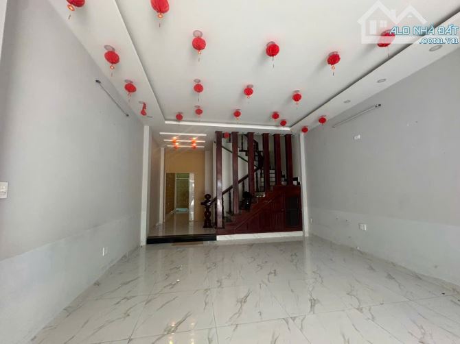 BÁN NHÀ 4 TẦNG, ĐƯỜNG SỐ 8 KĐT HÀ QUANG 2. 97,5M2, CHỈ CÒN 11,7 TỶ. CN17.9