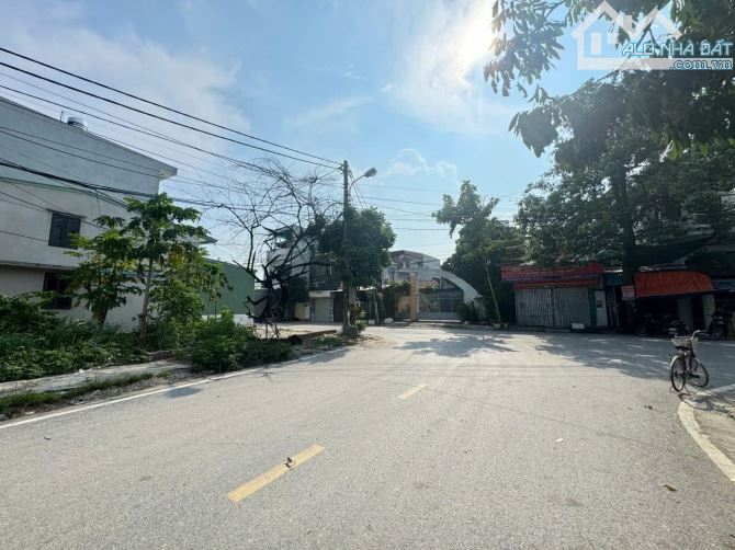 Bán gấp lô đất Tràng Cát, Thành Tô, Hải An 44m2, đường 12m, giá 2,695tỷ