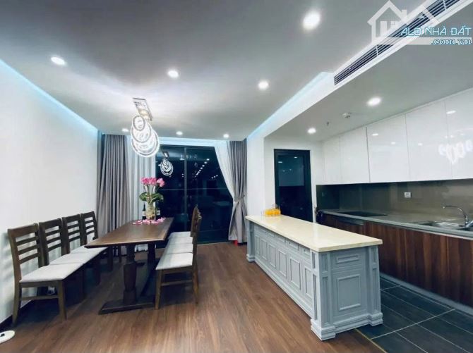 PENHOUSE CHUNG CƯ CAO CẤP 6TH FULL TIỆN ÍCH,