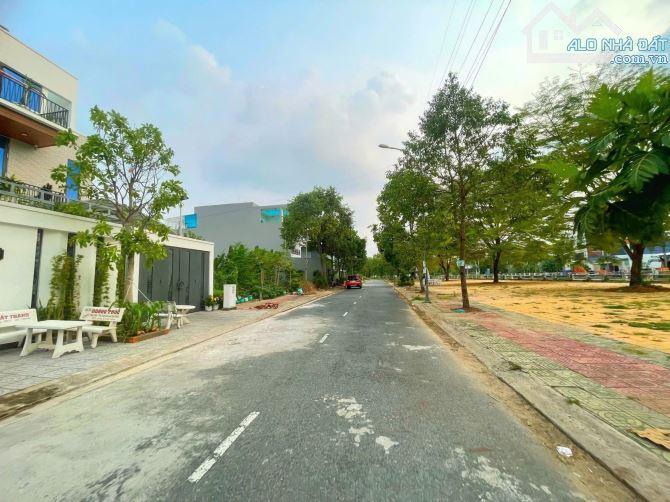 CG Bá.n nền 130m² đường số 10 TTVH Tây Đô, Cái Răng, TP Cần Thơ - giá 4.8 tỷ