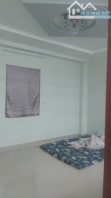 Bán nhà mặt tiền Lê Thị Chợ P Phú Thuận Quận 7. 33m2