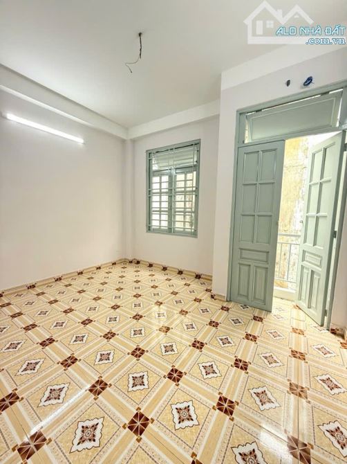 TÂN BÌNH – HXT ĐỖ CỔNG – 43M² – 4 TẦNG – NHÀ MỚI – 6.96 TỶ